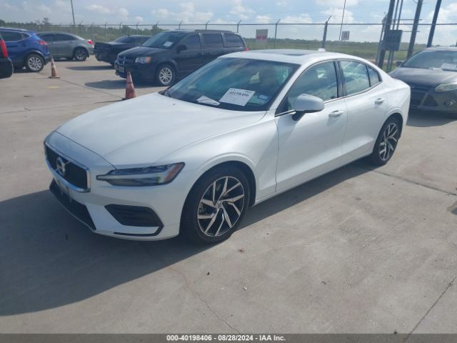 Photo 1 VIN: 7JR102FK1LG037158 - VOLVO S60 