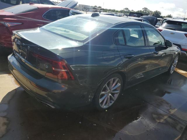 Photo 2 VIN: 7JR102FK2KG016933 - VOLVO S60 T5 MOM 