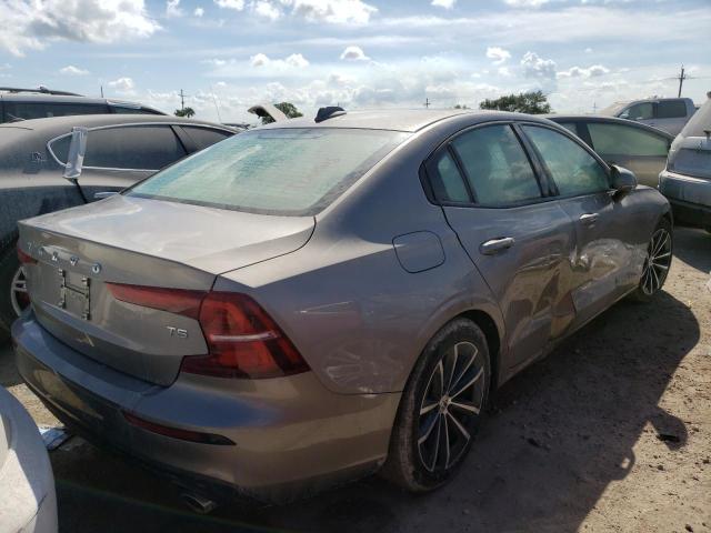 Photo 3 VIN: 7JR102FK2MG092915 - VOLVO S60 T5 MOM 