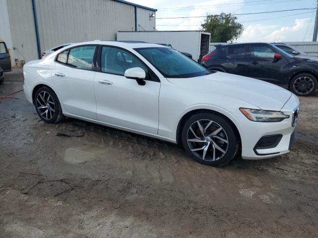 Photo 3 VIN: 7JR102FK3KG014169 - VOLVO S60 T5 MOM 