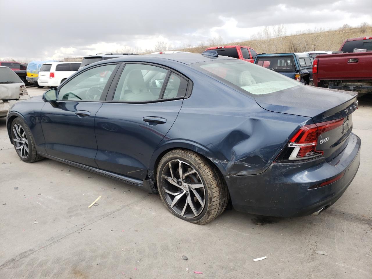 Photo 1 VIN: 7JR102FK4KG012530 - VOLVO S60 