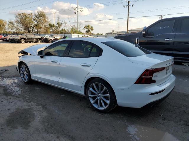 Photo 1 VIN: 7JR102FK5MG095212 - VOLVO S60 T5 MOM 