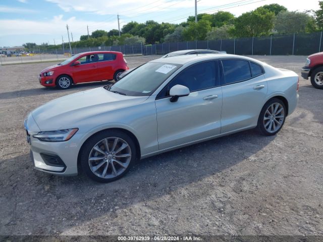 Photo 1 VIN: 7JR102FK6MG080587 - VOLVO S60 