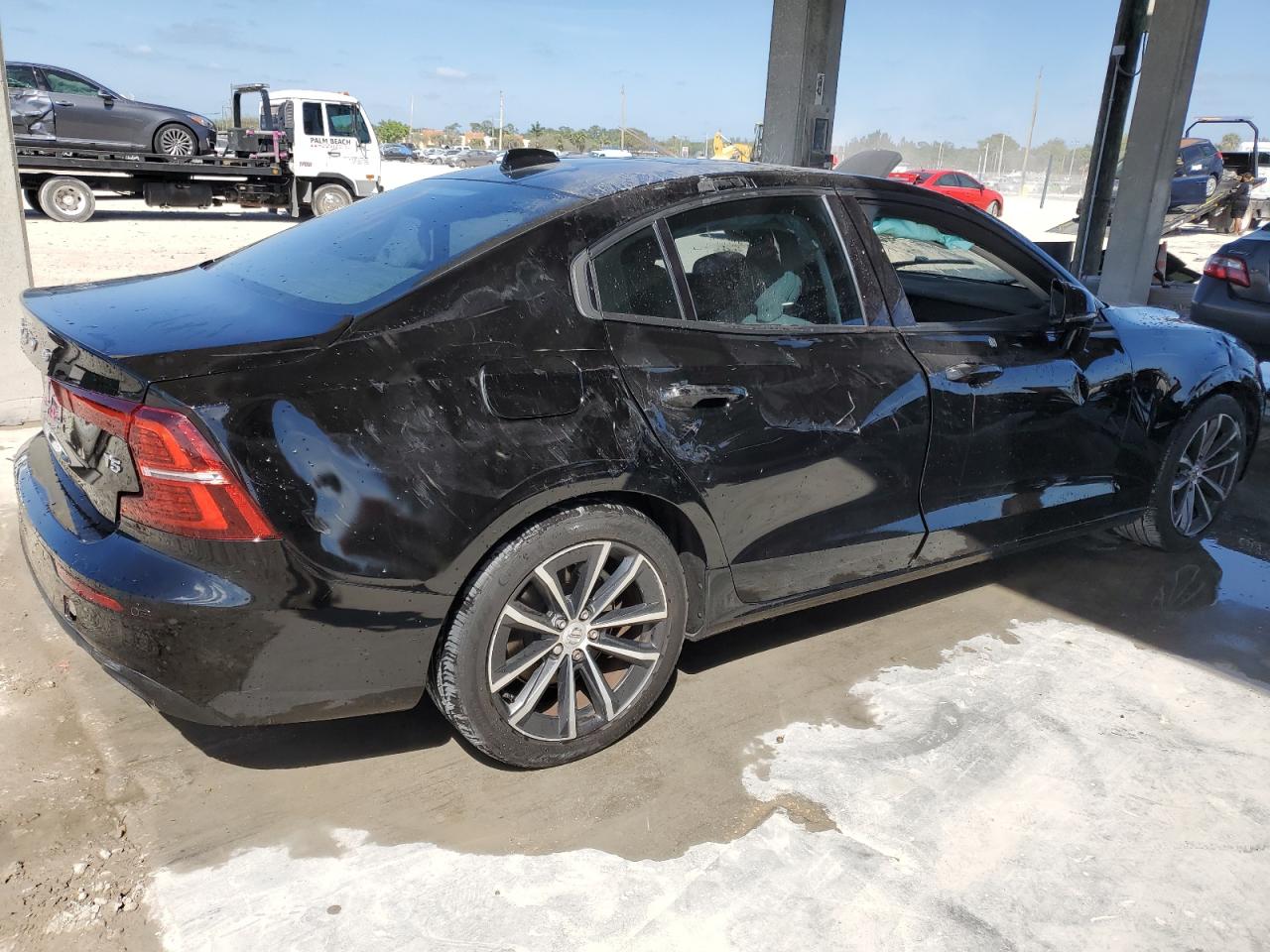 Photo 2 VIN: 7JR102FK6MG091704 - VOLVO S60 