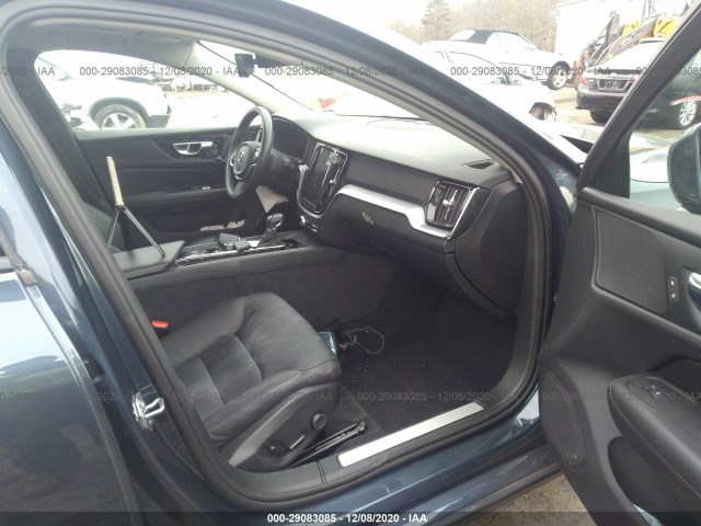 Photo 4 VIN: 7JR102FK7KG014739 - VOLVO S60 