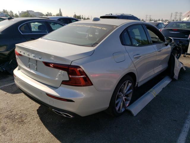 Photo 3 VIN: 7JR102FK7LG044826 - VOLVO S60 T5 MOM 