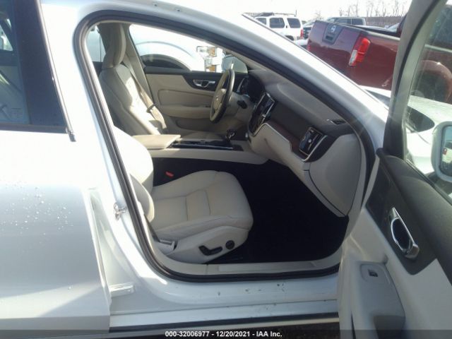 Photo 4 VIN: 7JR102FK8KG008335 - VOLVO S60 