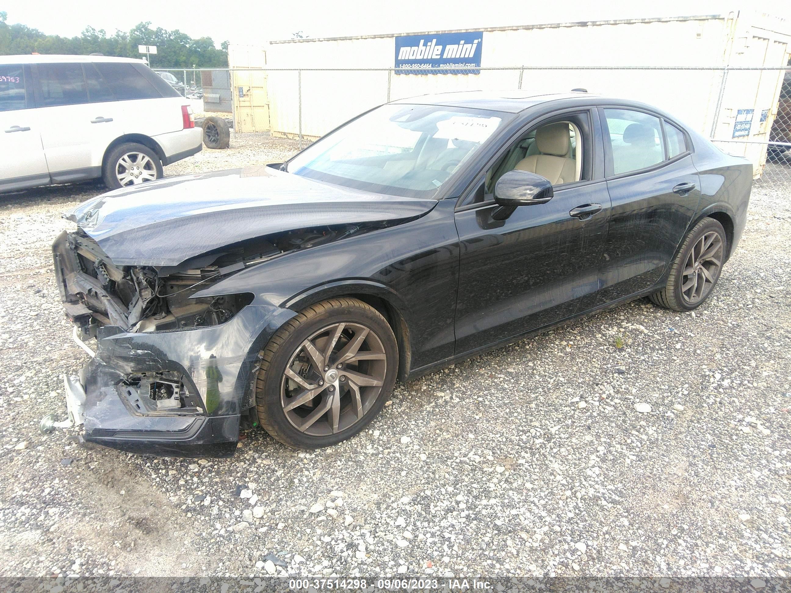 Photo 1 VIN: 7JR102FKXLG041578 - VOLVO S60 