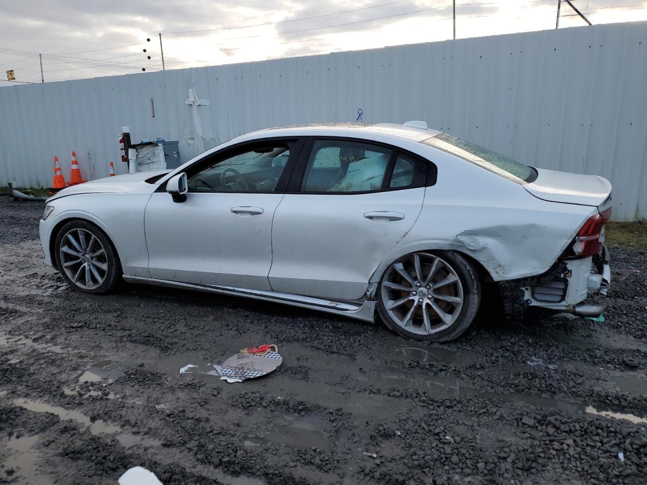 Photo 1 VIN: 7JRA22TK0MG080521 - VOLVO S60 