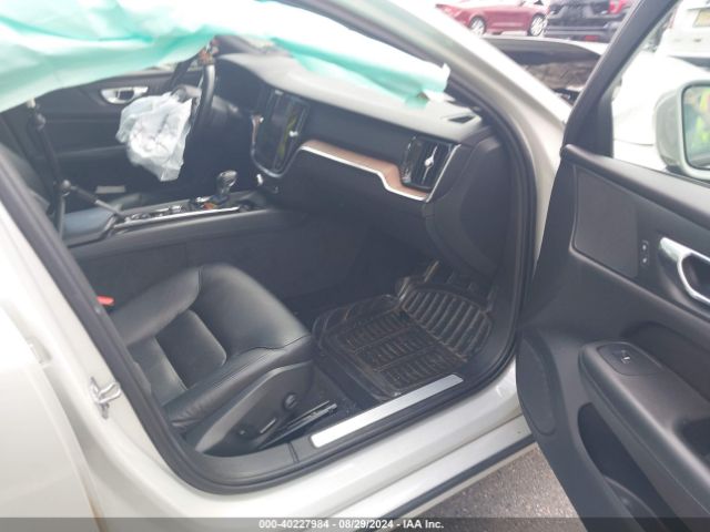 Photo 4 VIN: 7JRA22TK1KG012919 - VOLVO S60 