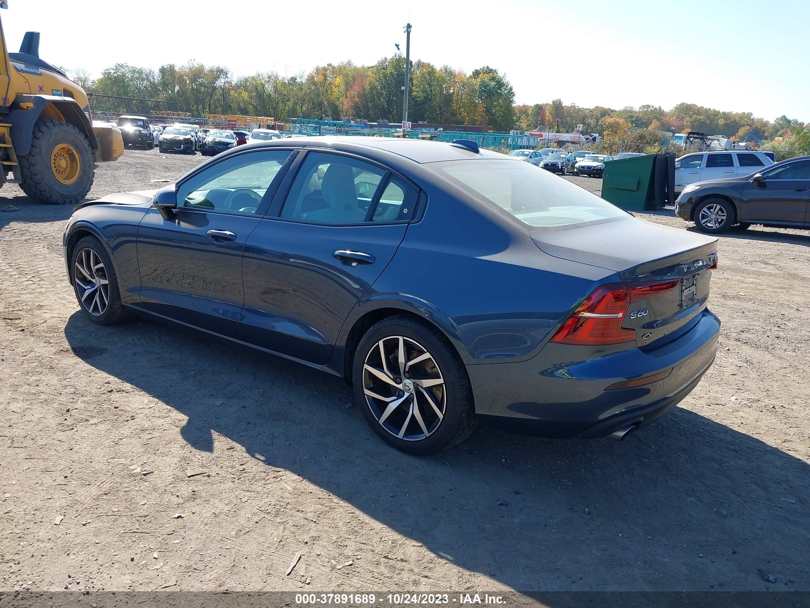 Photo 2 VIN: 7JRA22TK2KG016364 - VOLVO S60 