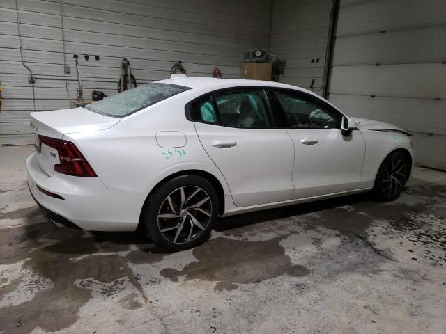 Photo 2 VIN: 7JRA22TK3LG072167 - VOLVO S60 T6 MOM 