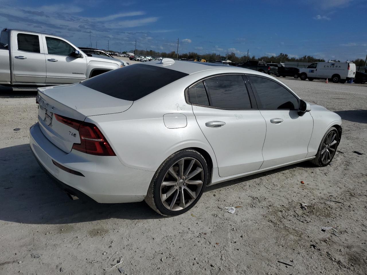 Photo 2 VIN: 7JRA22TK7LG041911 - VOLVO S60 