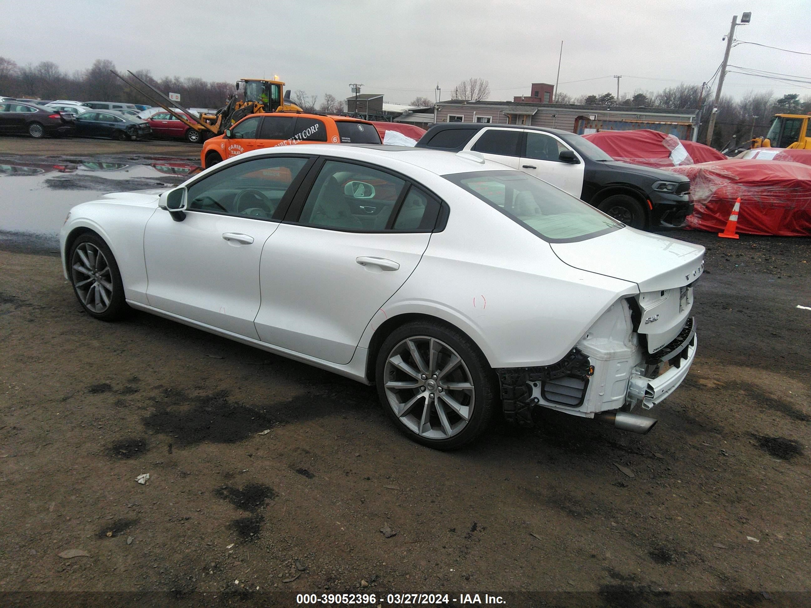 Photo 2 VIN: 7JRA22TK7LG067375 - VOLVO S60 