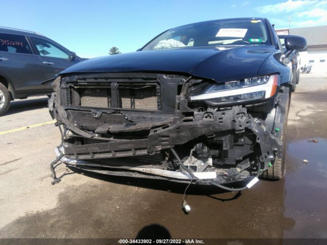 Photo 5 VIN: 7JRA22TKOLGO72885 - VOLVO S60 