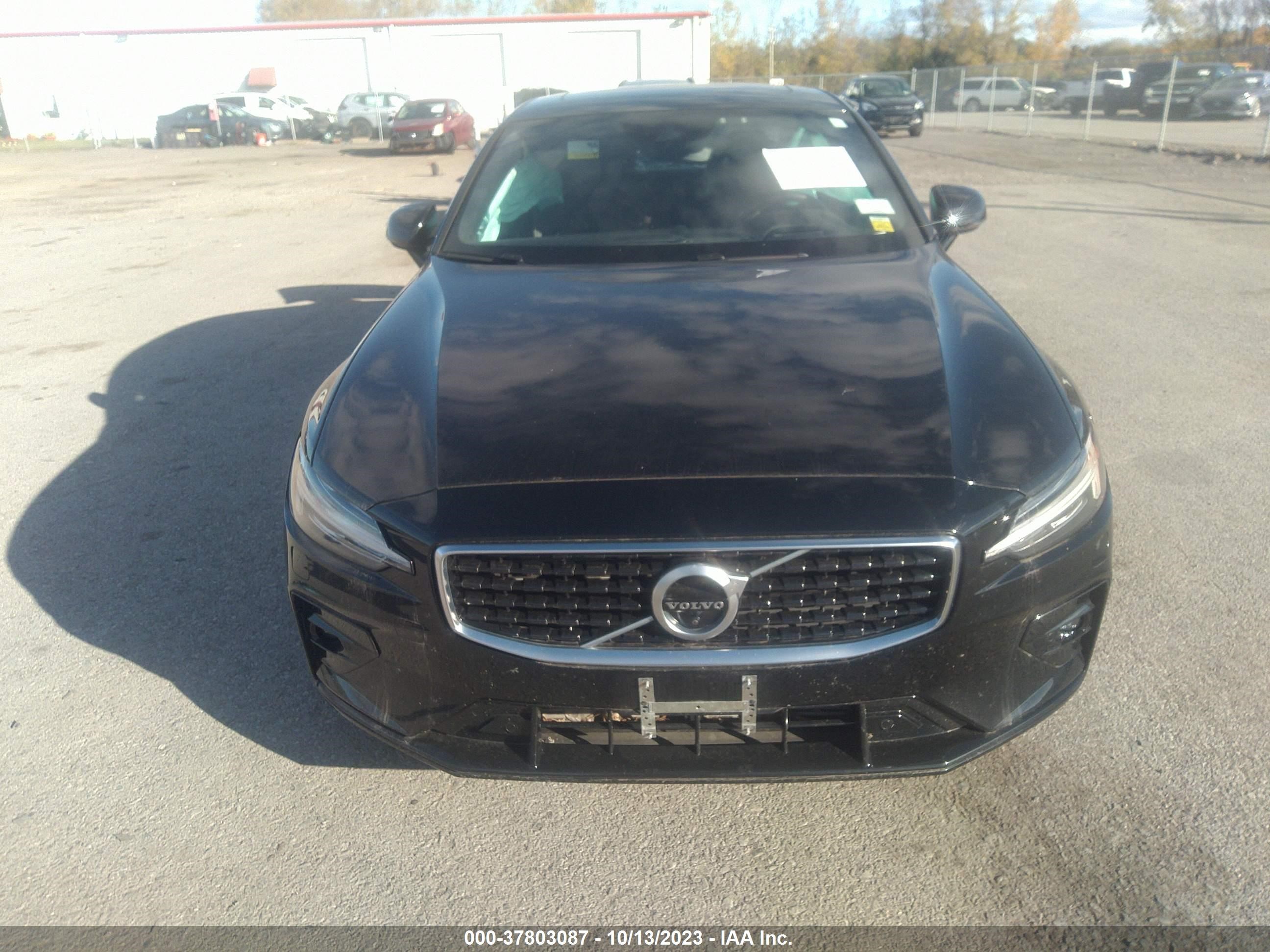 Photo 11 VIN: 7JRA22TM2KG005138 - VOLVO S60 