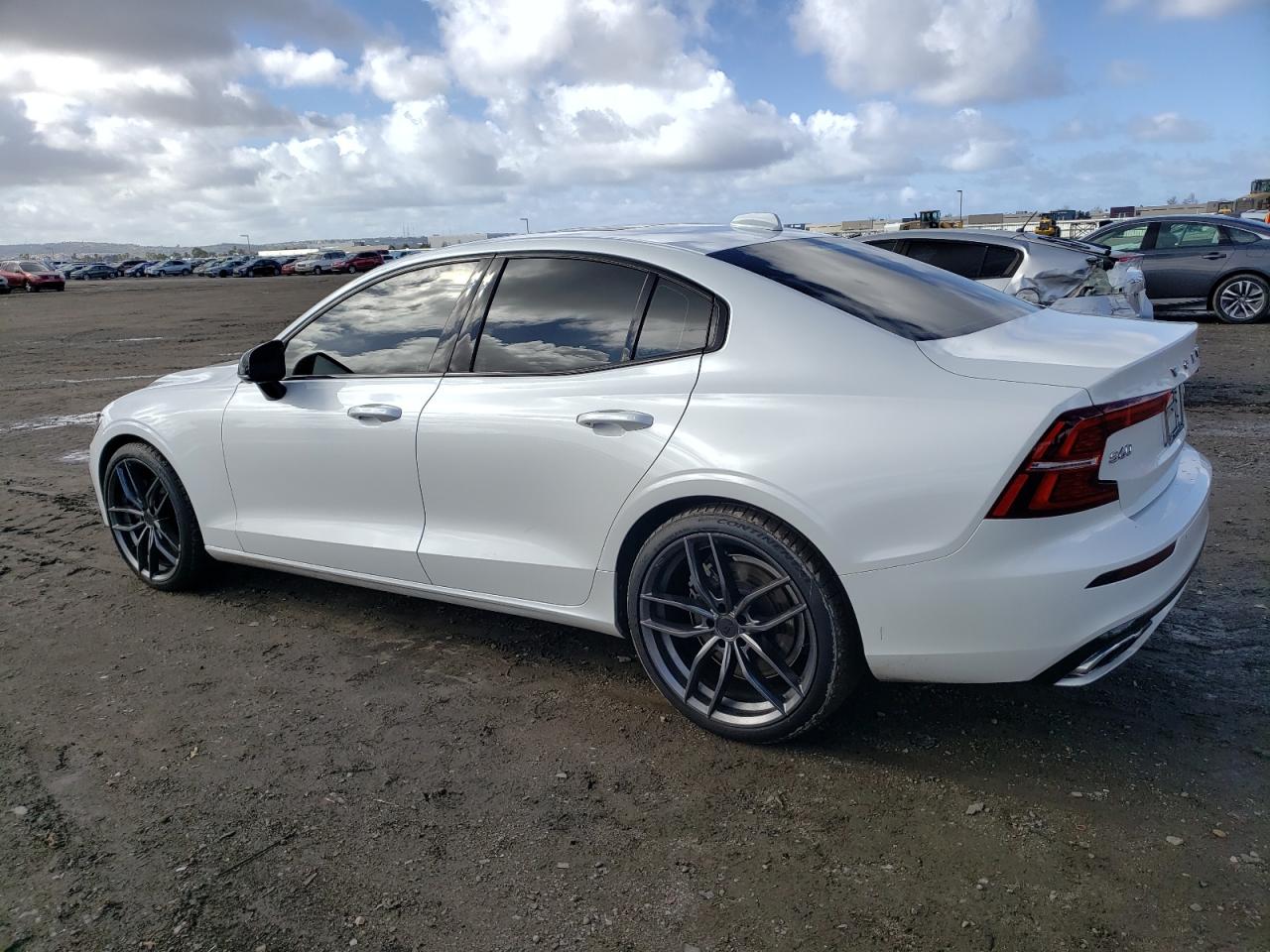 Photo 1 VIN: 7JRA22TMXLG039684 - VOLVO S60 