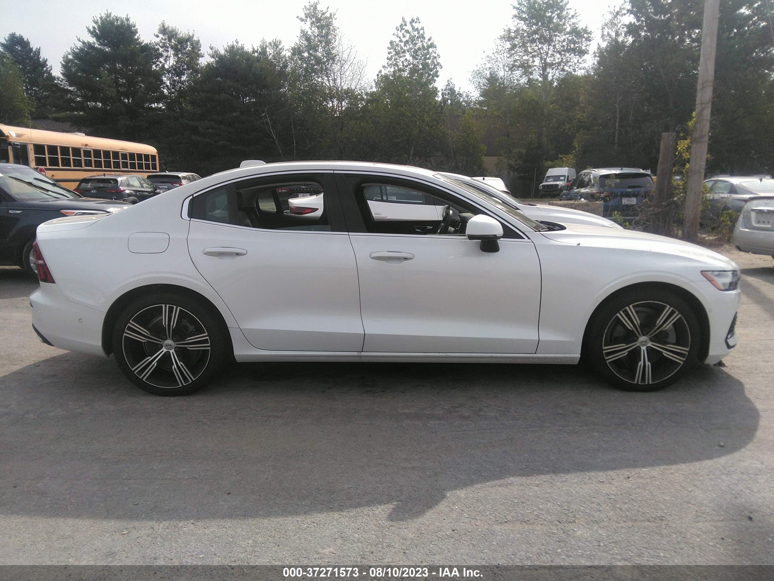 Photo 12 VIN: 7JRBR0FL4NG162200 - VOLVO S60 