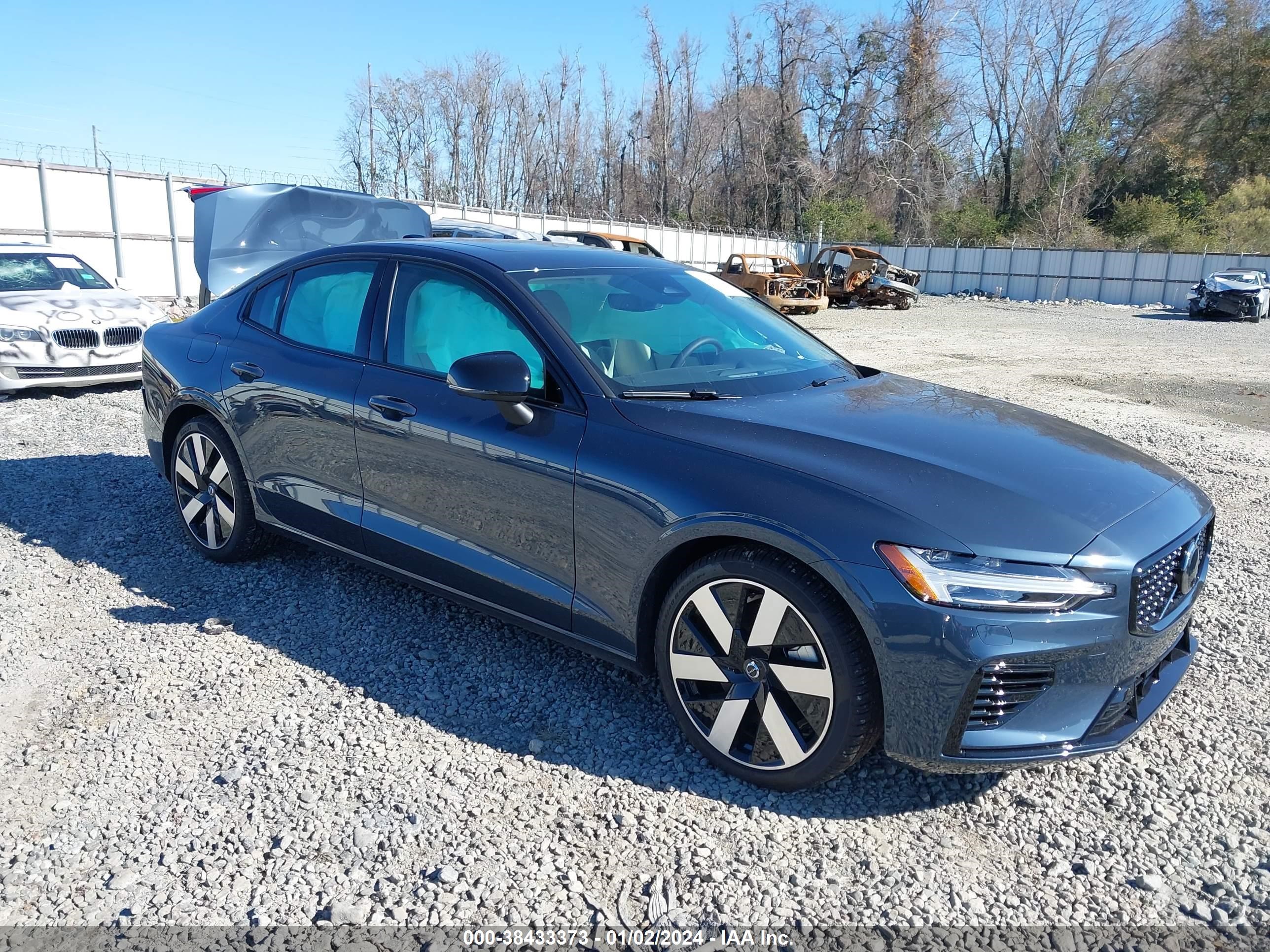 Photo 0 VIN: 7JRH60FM1RG299418 - VOLVO S60 