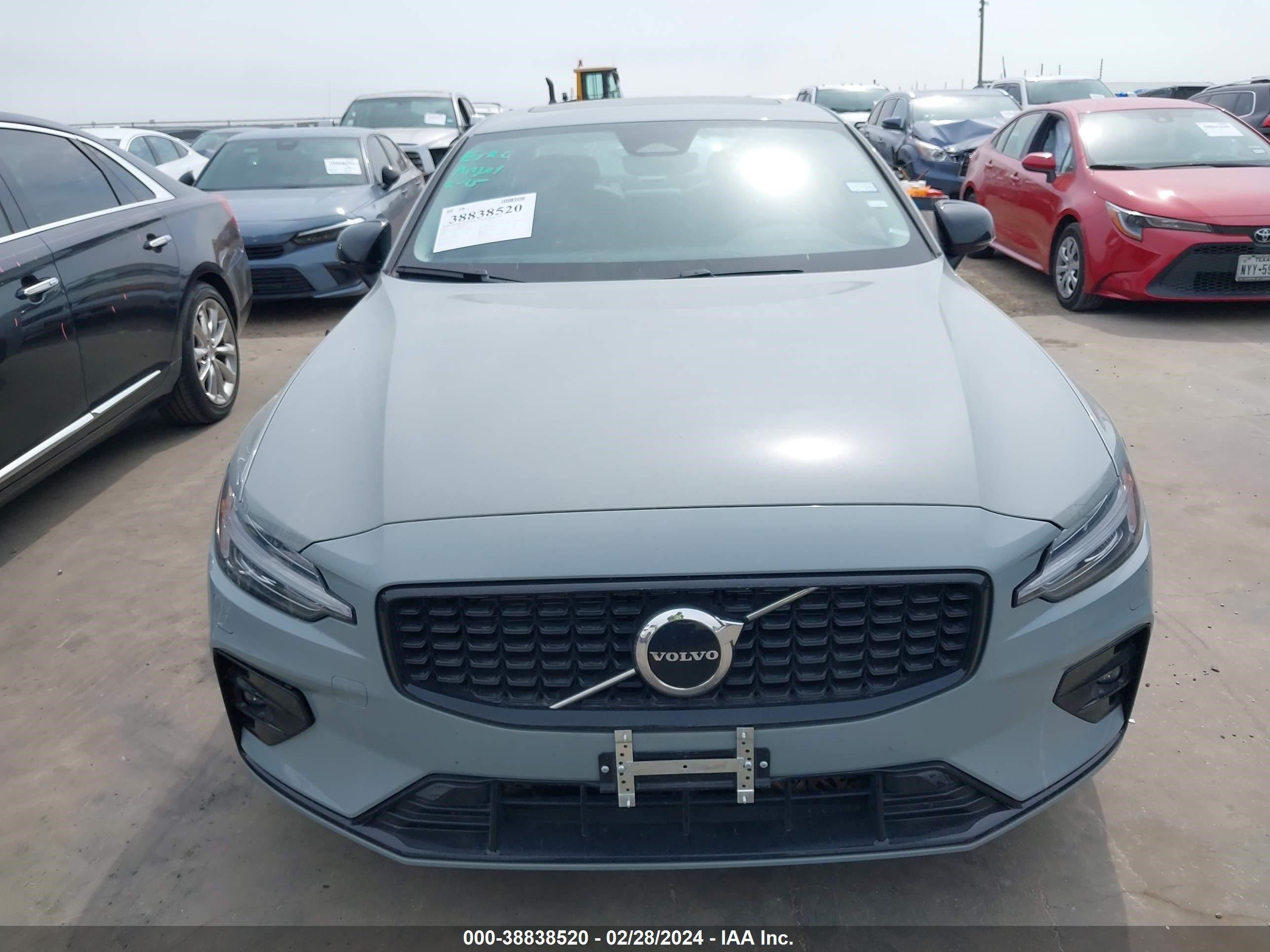 Photo 12 VIN: 7JRL12FK3RG303441 - VOLVO S60 