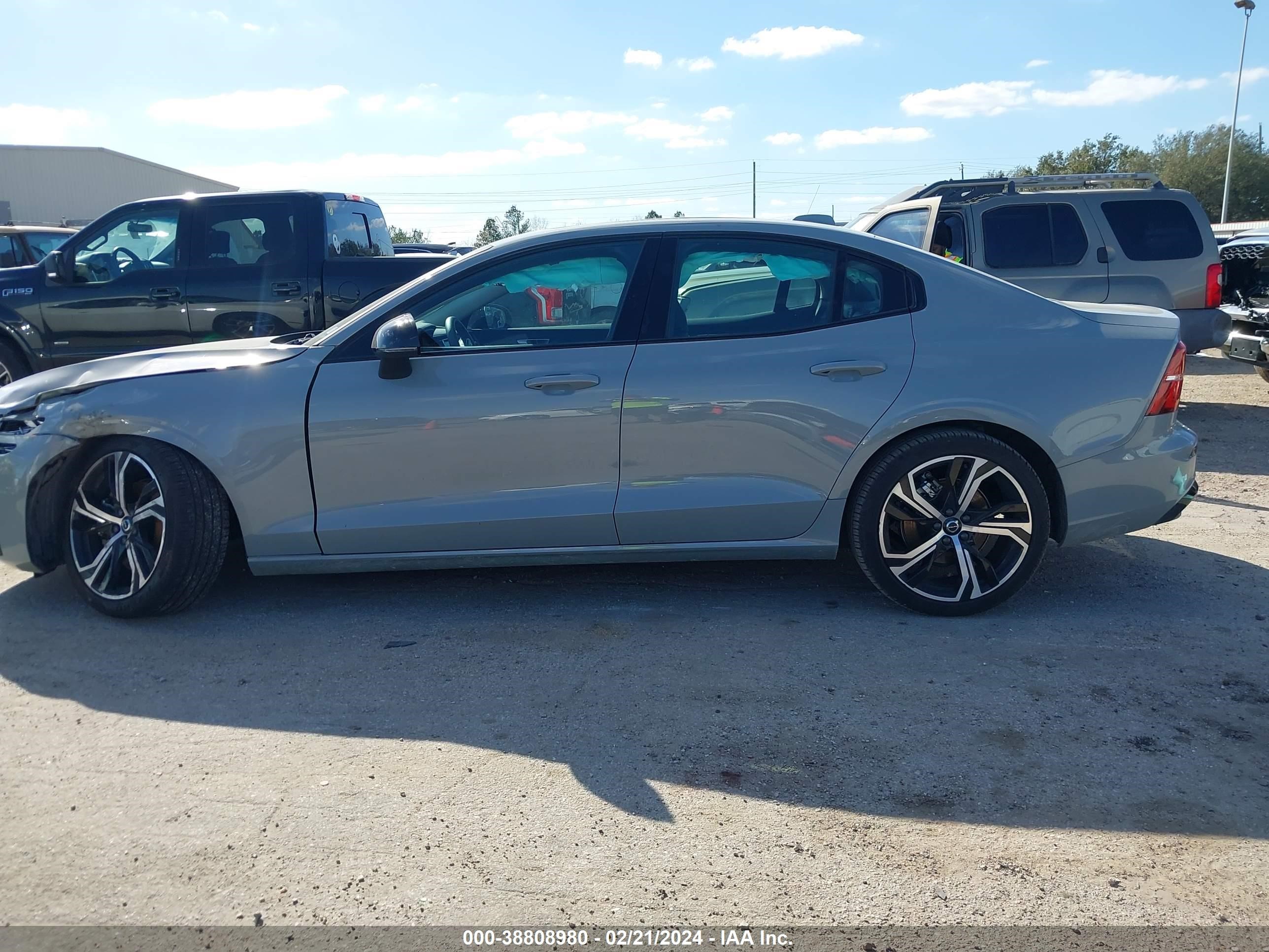 Photo 13 VIN: 7JRL12FK9RG299721 - VOLVO S60 