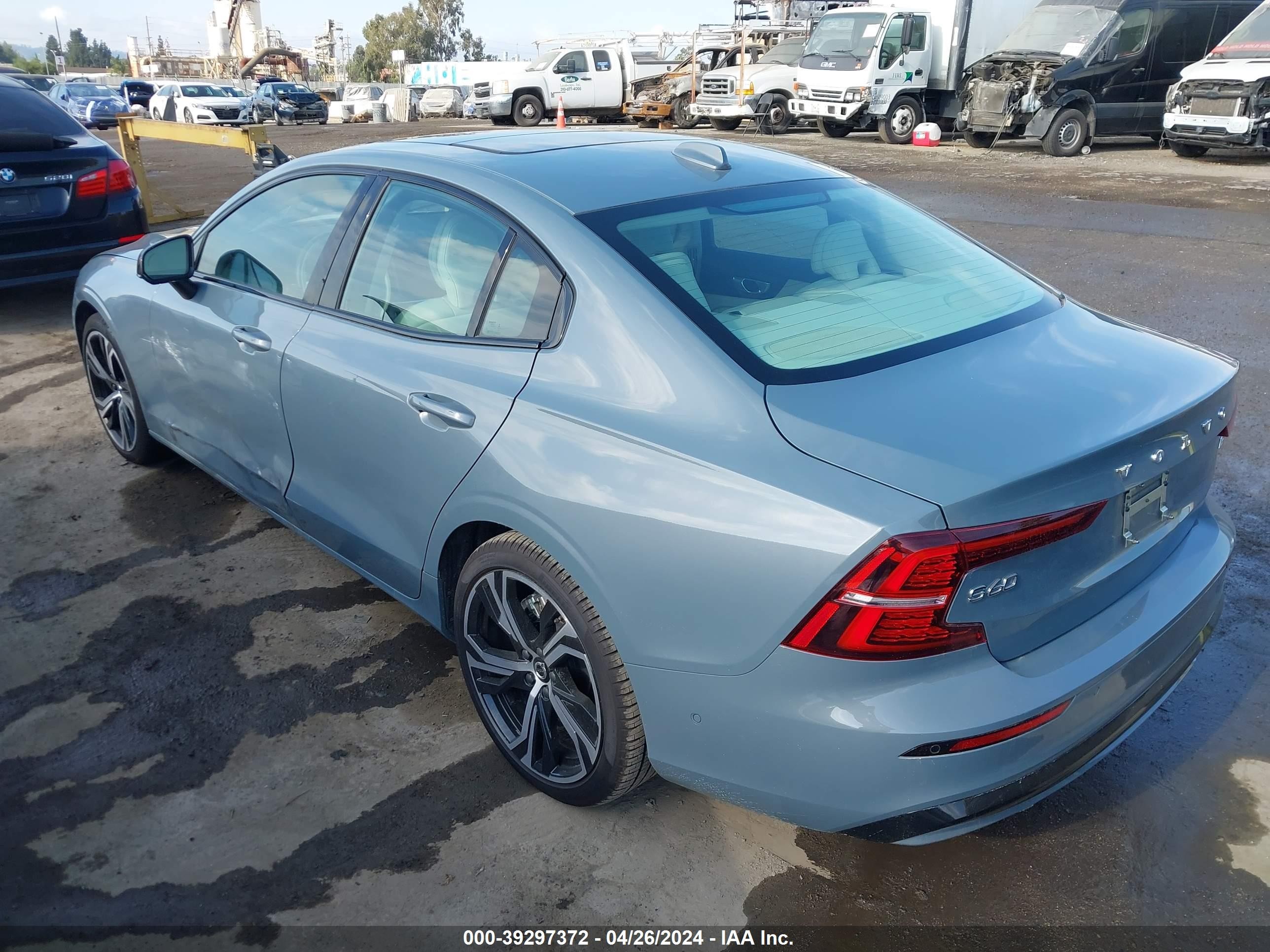 Photo 2 VIN: 7JRL12FL9RG280885 - VOLVO S60 