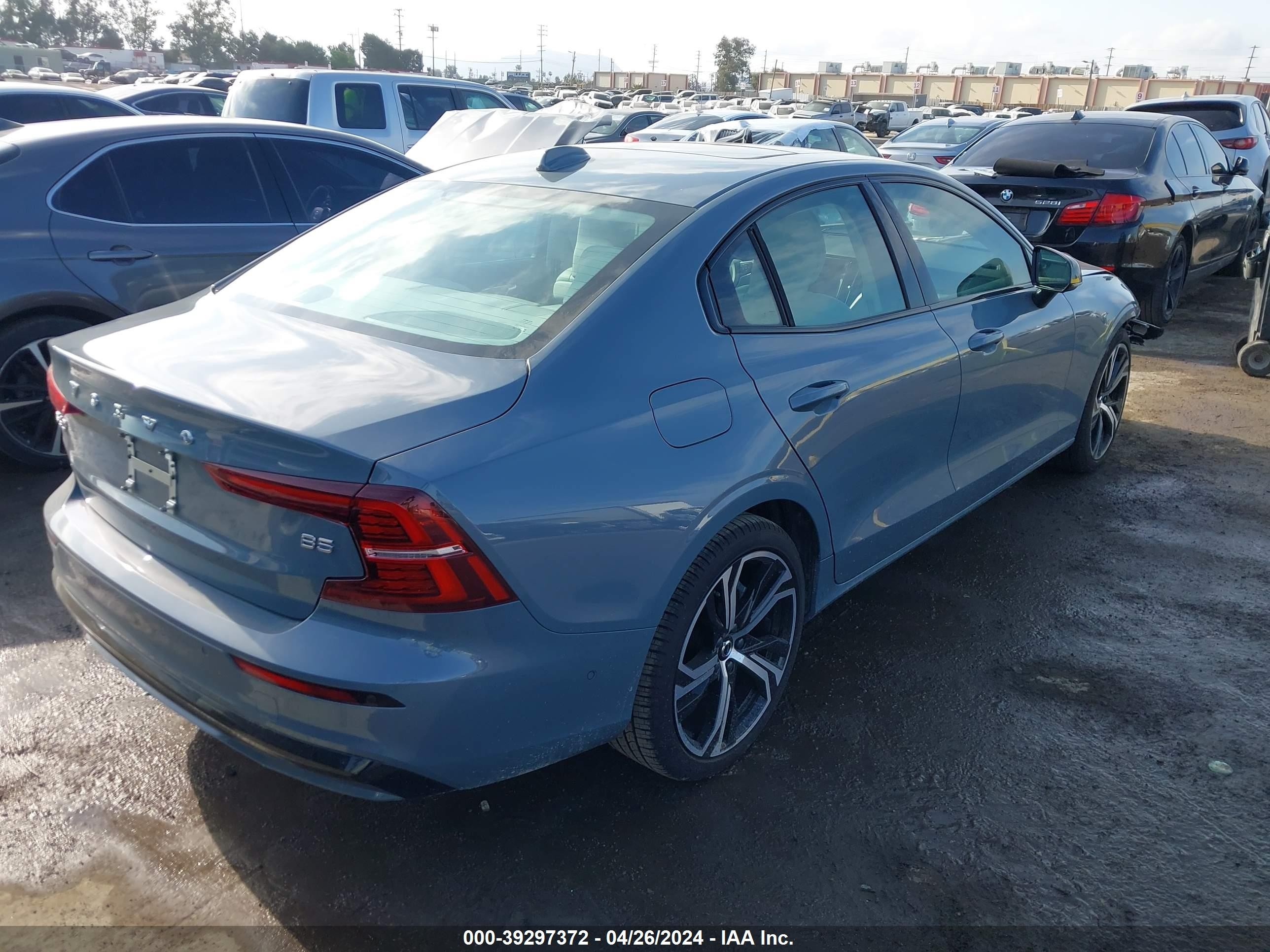 Photo 3 VIN: 7JRL12FL9RG280885 - VOLVO S60 