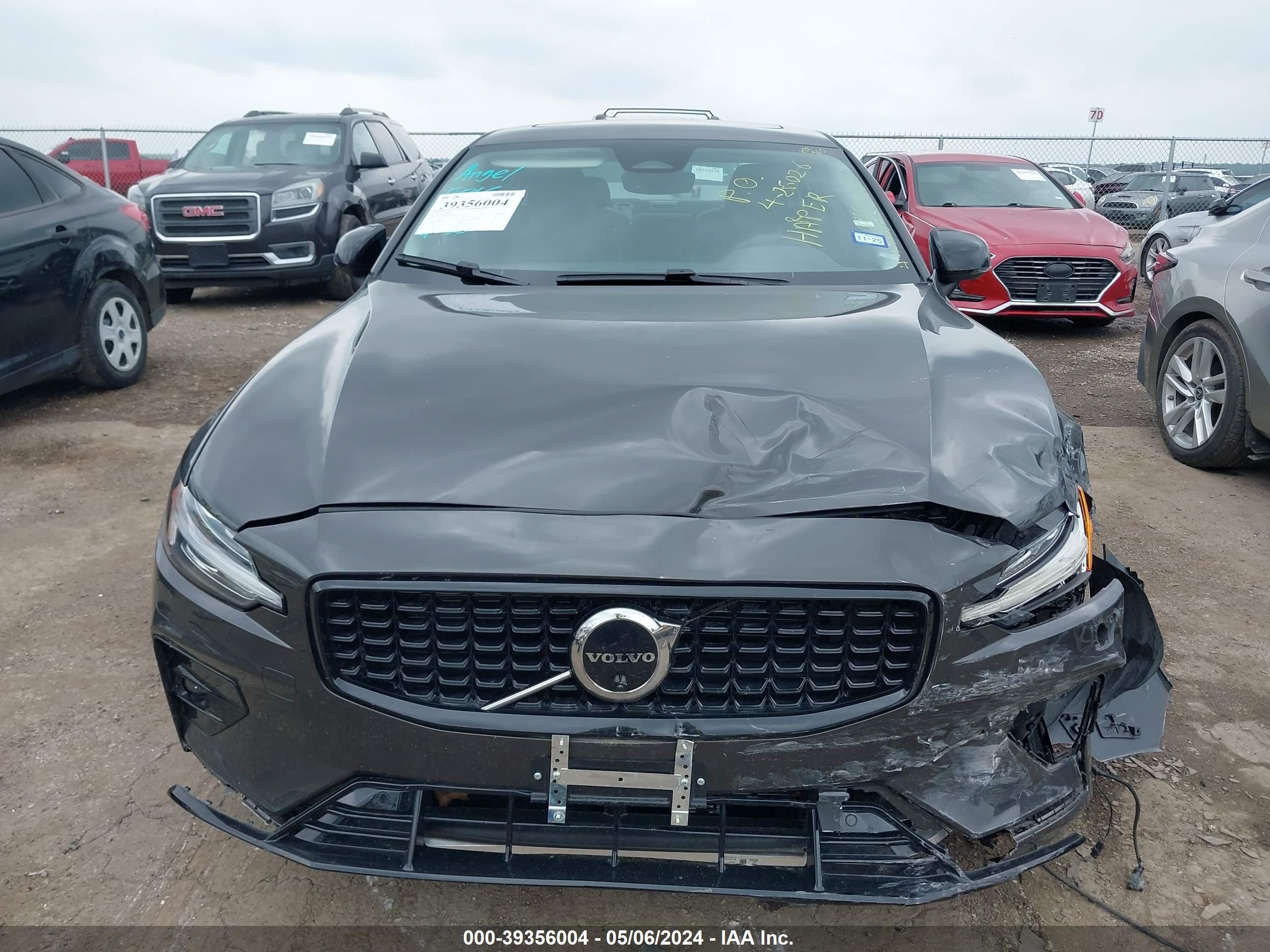 Photo 12 VIN: 7JRL12FLXRG299865 - VOLVO S60 