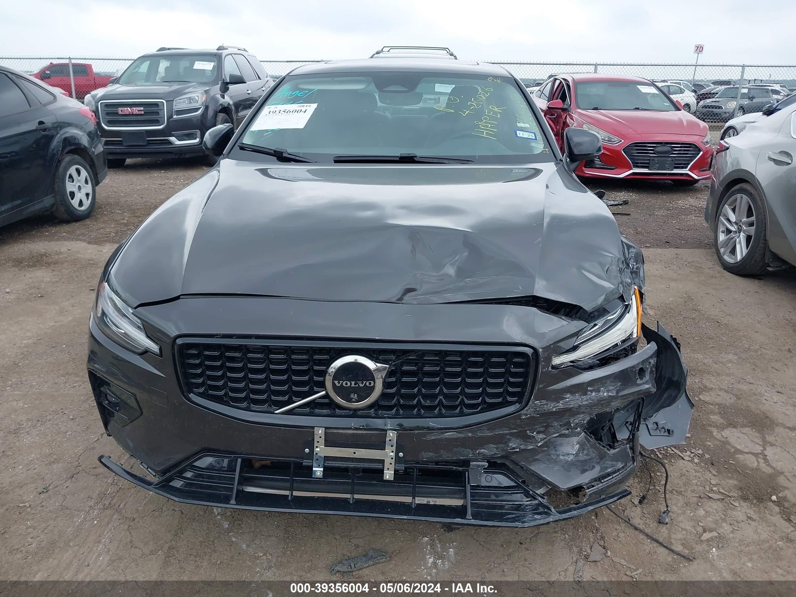 Photo 5 VIN: 7JRL12FLXRG299865 - VOLVO S60 