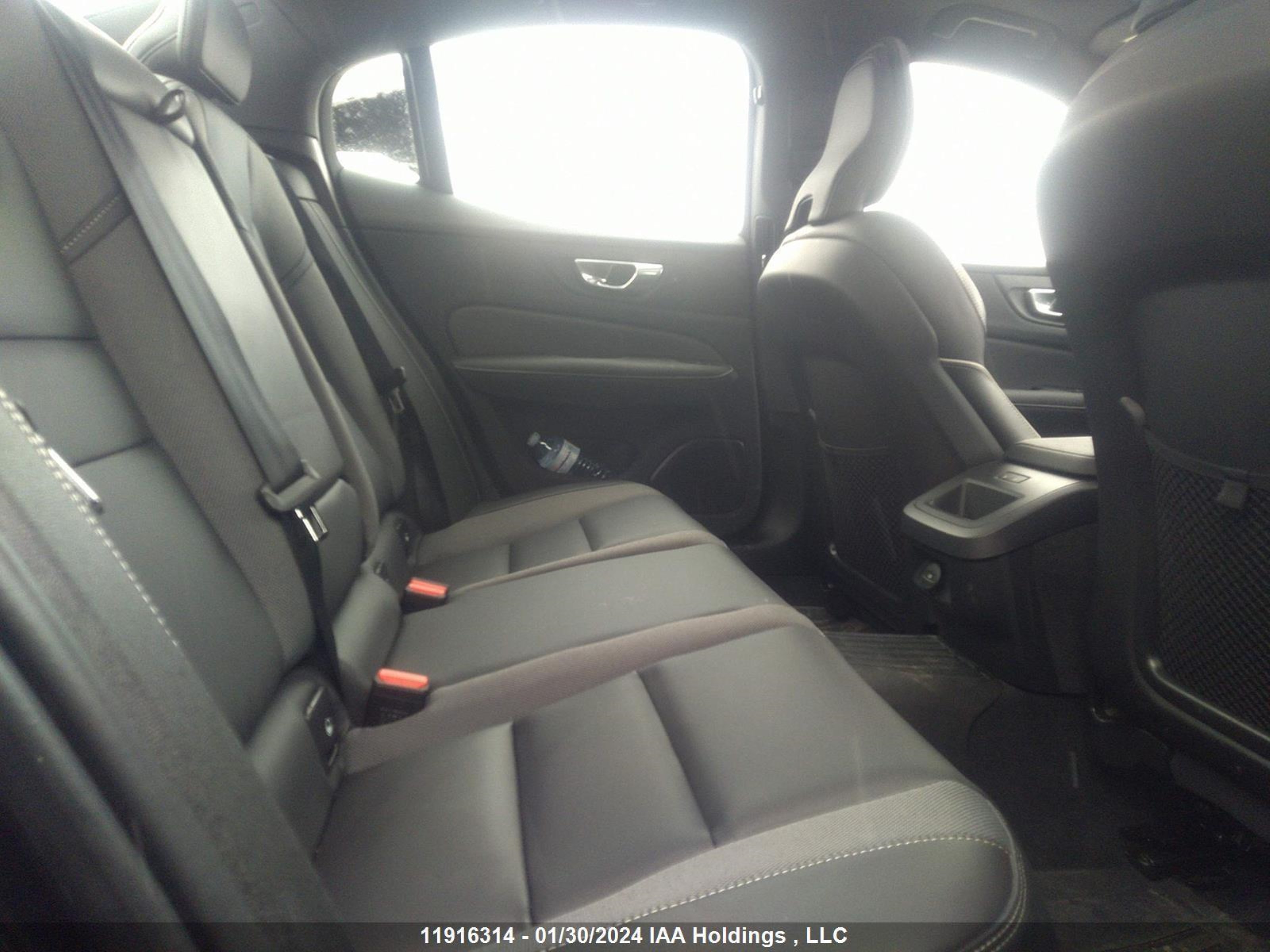 Photo 7 VIN: 7JRL12TH2RG290397 - VOLVO S60 