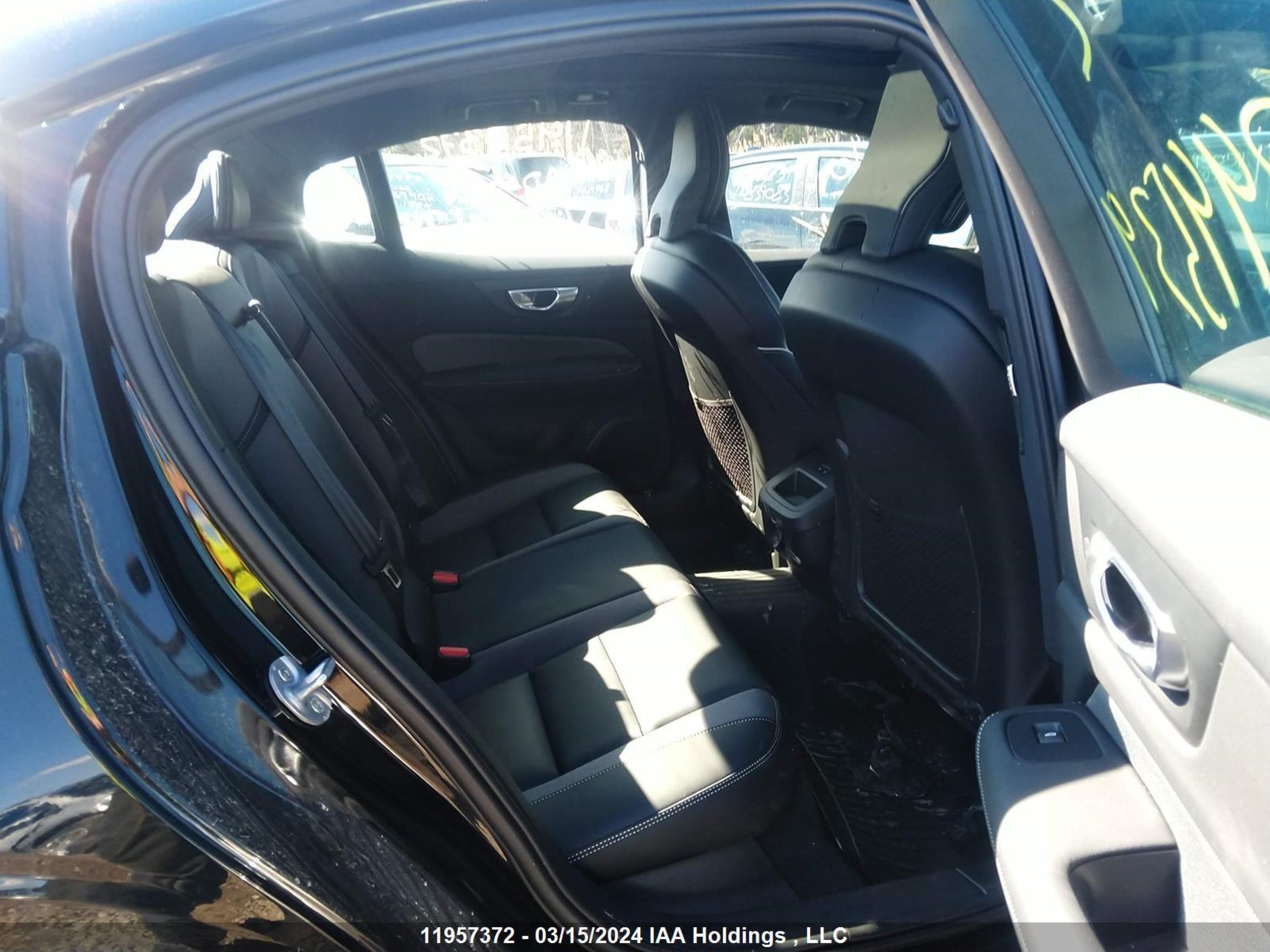 Photo 7 VIN: 7JRL12TH8RG299539 - VOLVO S60 