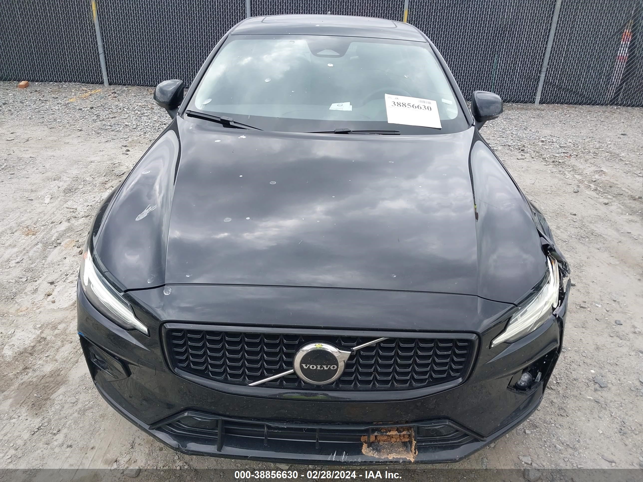 Photo 11 VIN: 7JRL12TK8RG297253 - VOLVO S60 