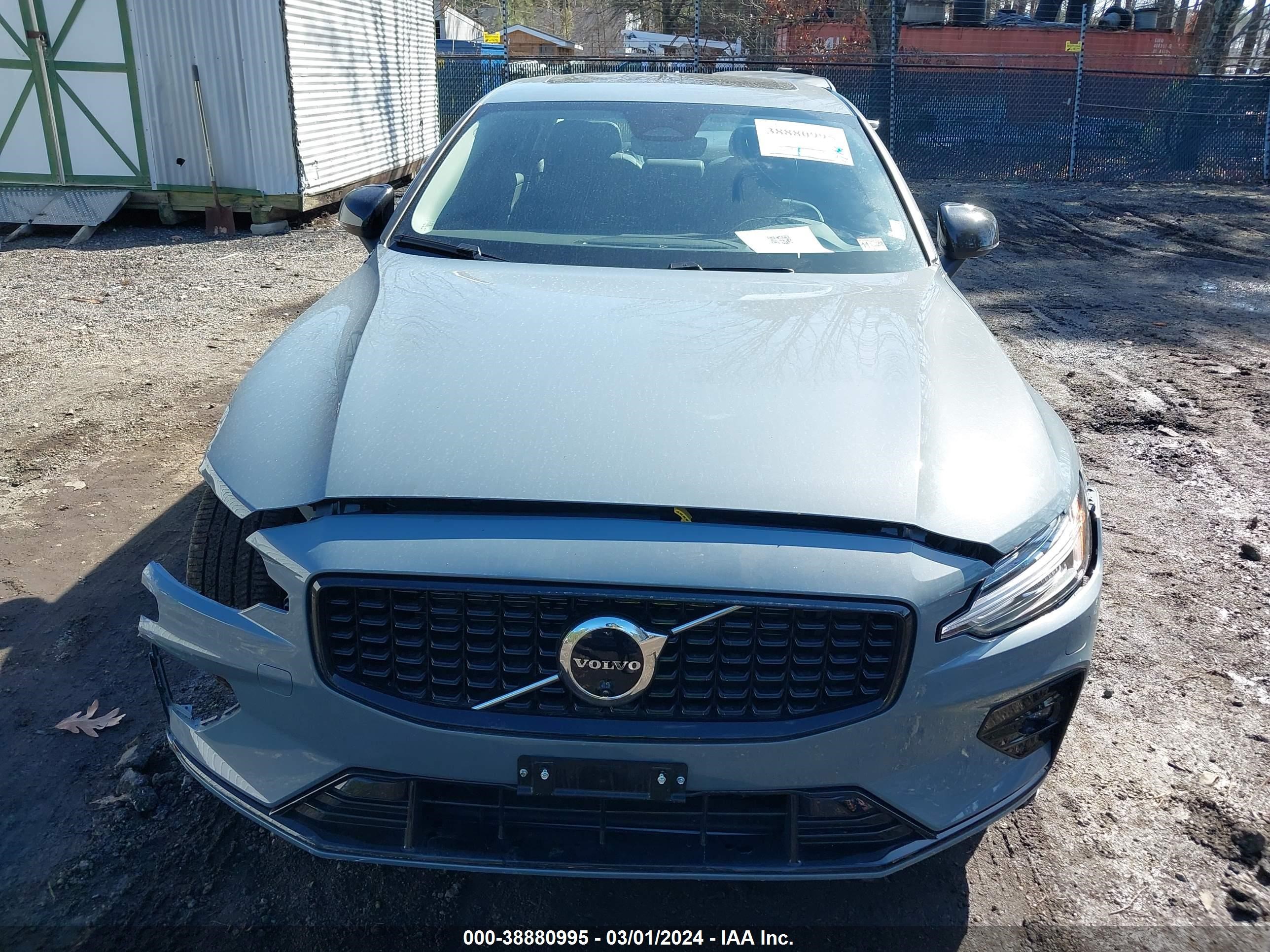 Photo 11 VIN: 7JRL12TL5RG297459 - VOLVO S60 