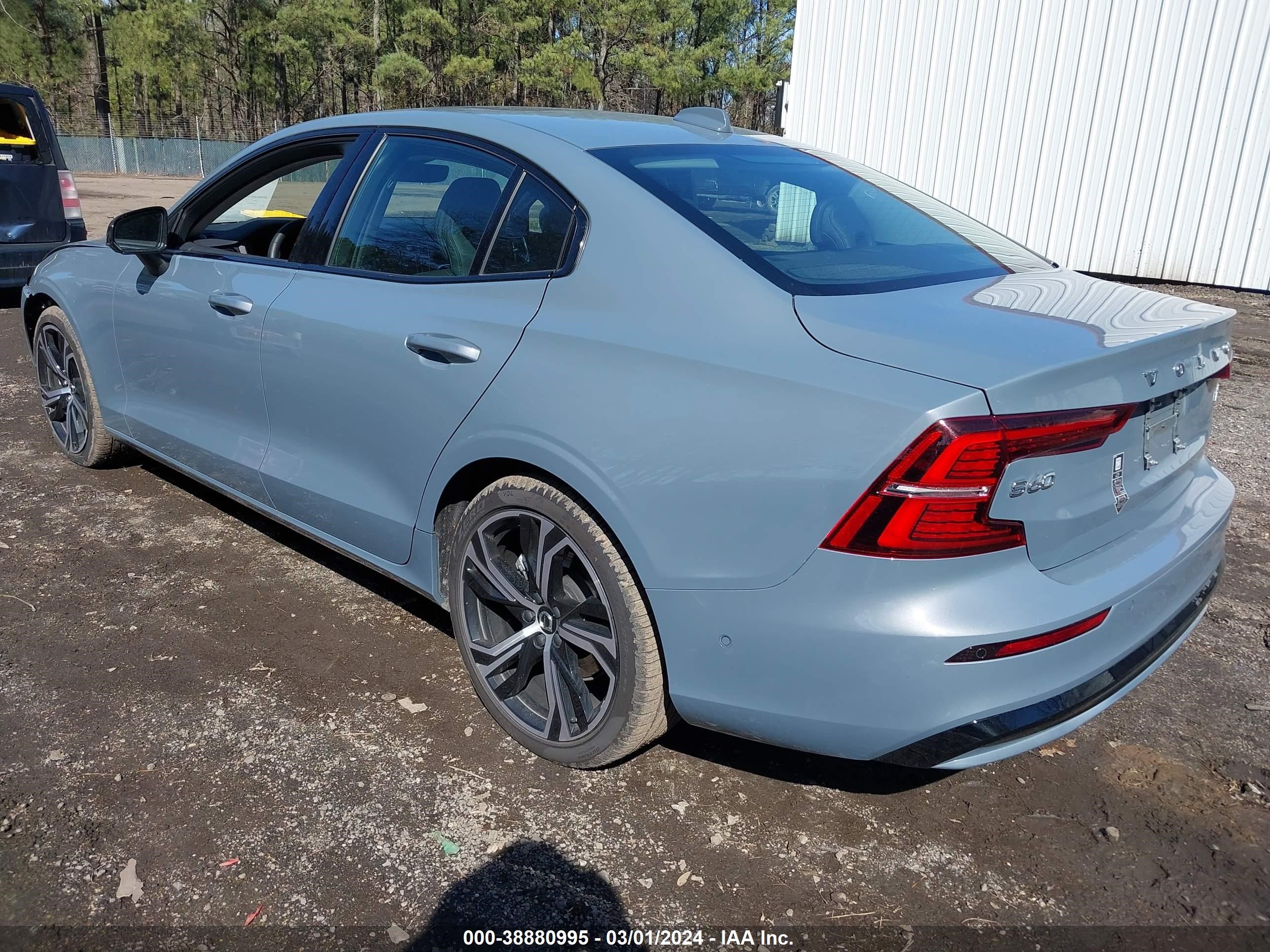 Photo 2 VIN: 7JRL12TL5RG297459 - VOLVO S60 