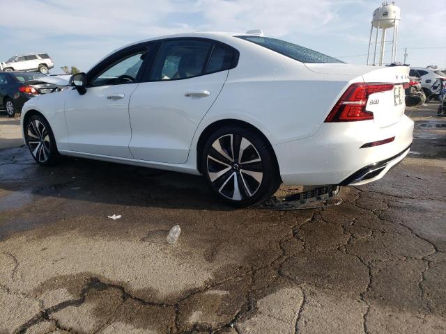 Photo 1 VIN: 7JRL12TZ1NG155866 - VOLVO S60 B5 MOM 