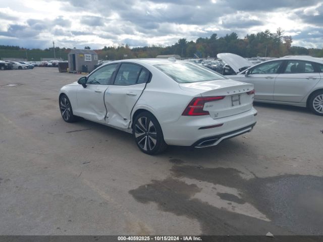 Photo 2 VIN: 7JRL12TZ2NG158209 - VOLVO S60 