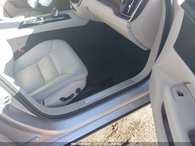 Photo 4 VIN: 7JRL12TZ6NG176258 - VOLVO S60 