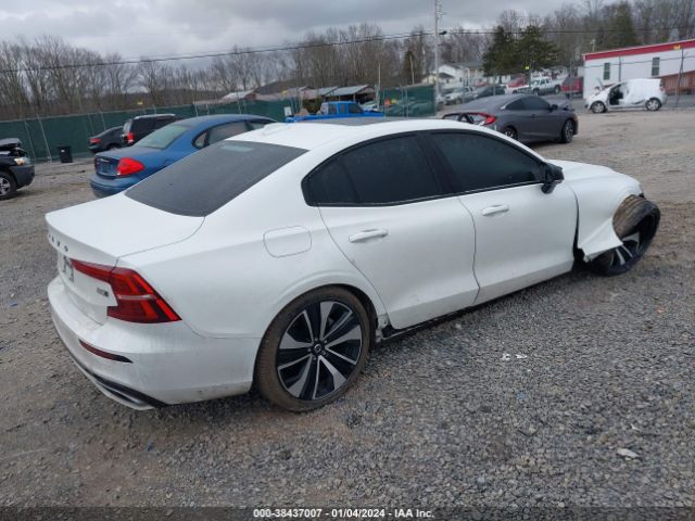 Photo 3 VIN: 7JRL12TZ8NG154133 - VOLVO S60 