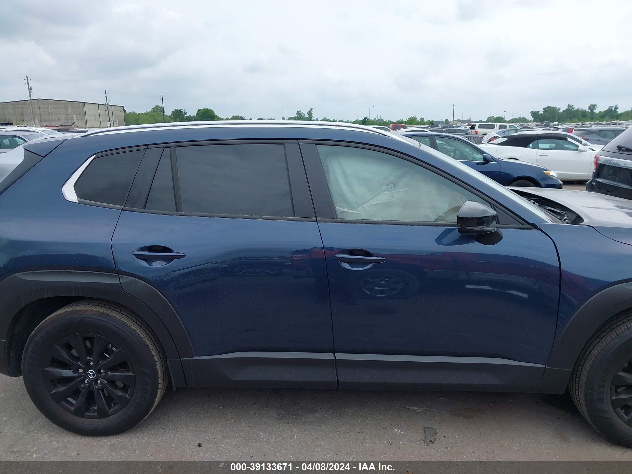 Photo 13 VIN: 7MMVABAM2RN161921 - MAZDA CX-50 