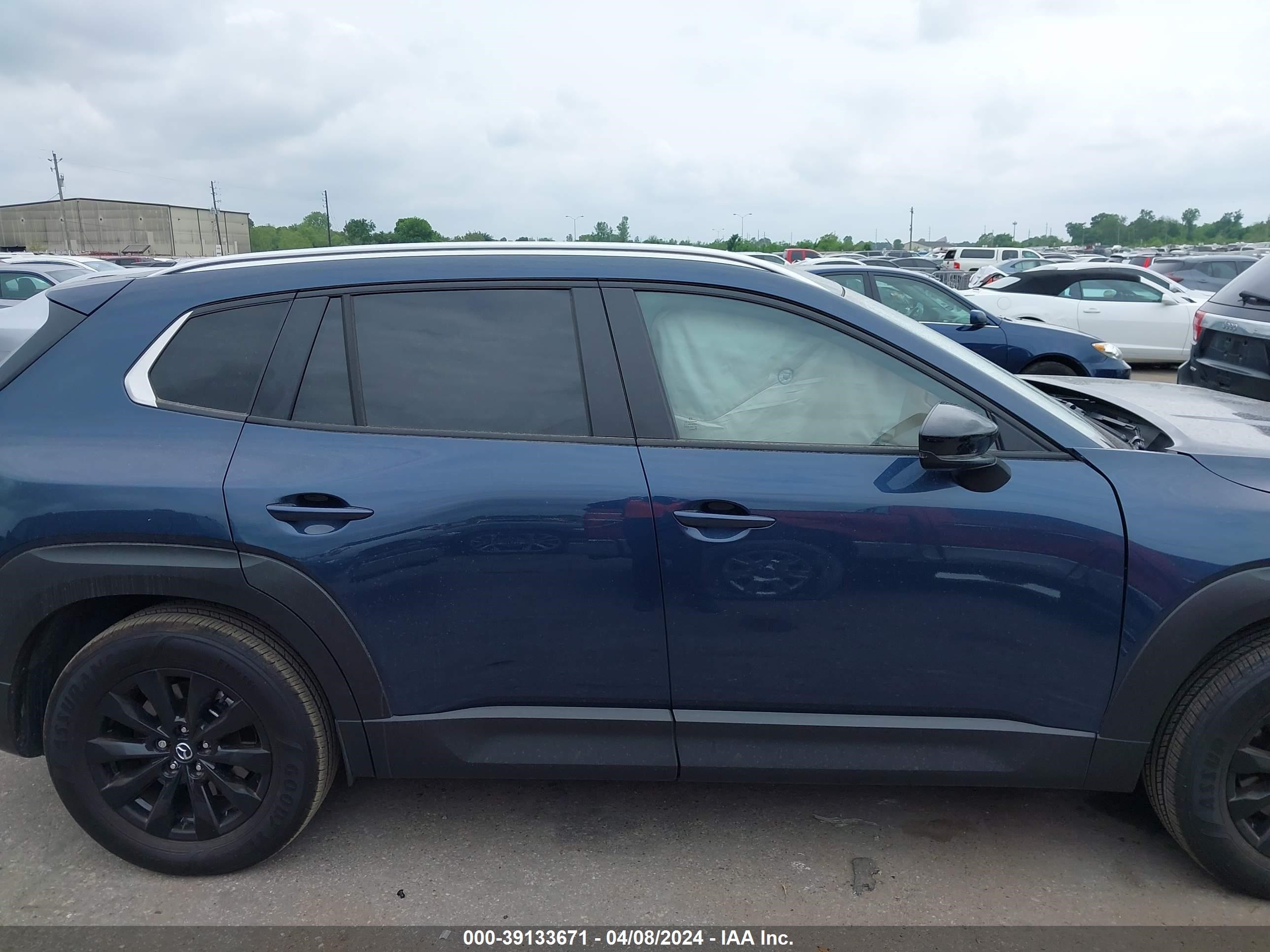 Photo 13 VIN: 7MMVABAM2RN161921 - MAZDA CX-50 SELE 