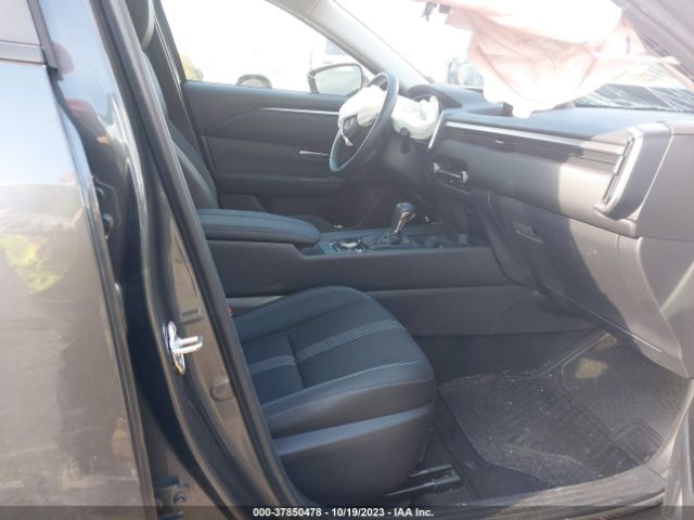 Photo 4 VIN: 7MMVABCM5PN123447 - MAZDA CX-50 