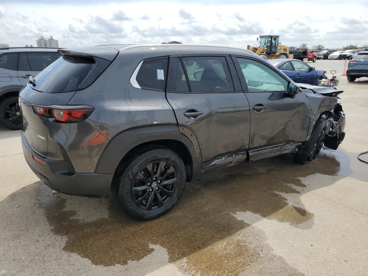 Photo 2 VIN: 7MMVABCM8PN149816 - MAZDA CX-50 