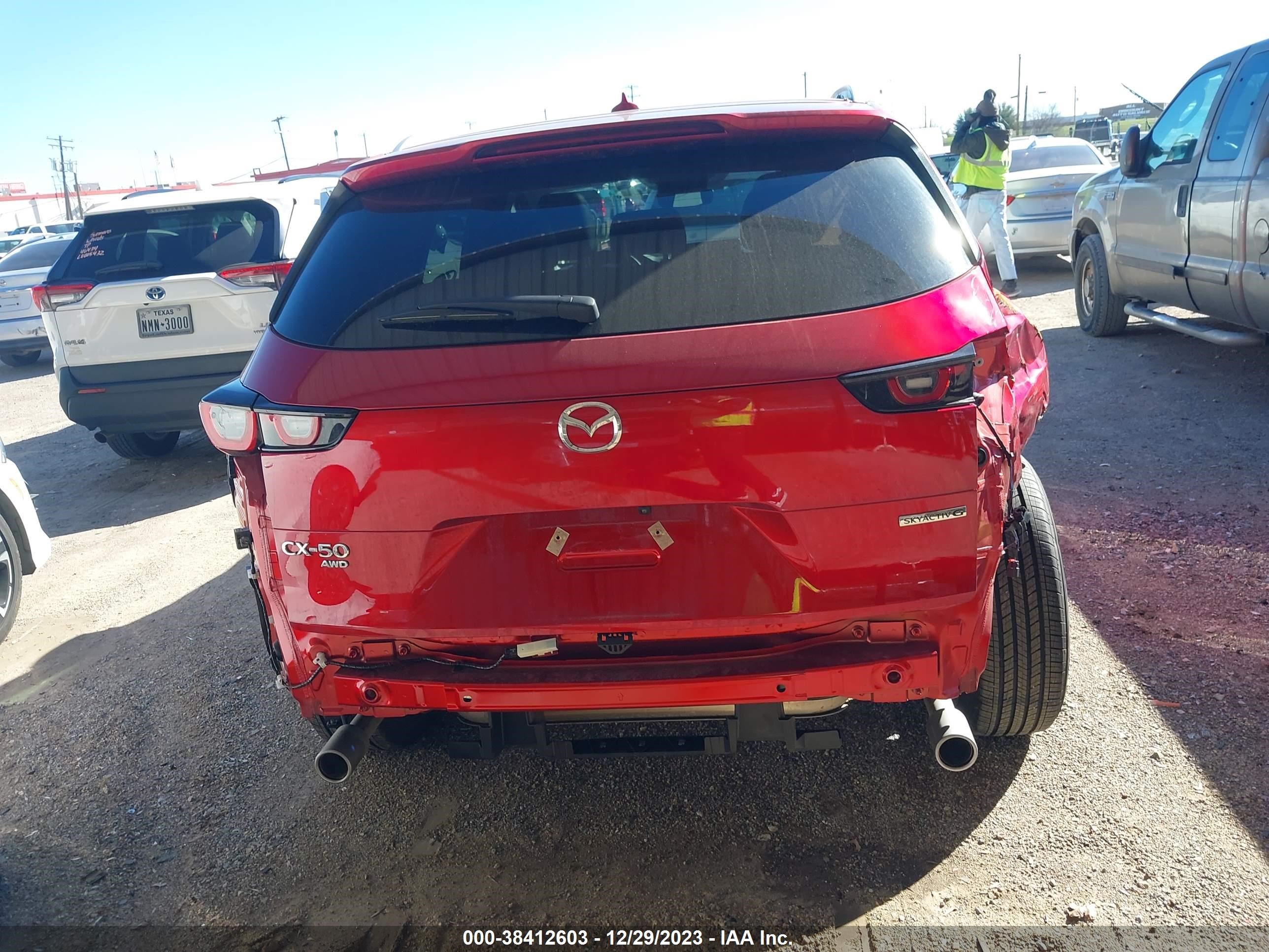 Photo 15 VIN: 7MMVABDM4RN159518 - MAZDA CX-50 