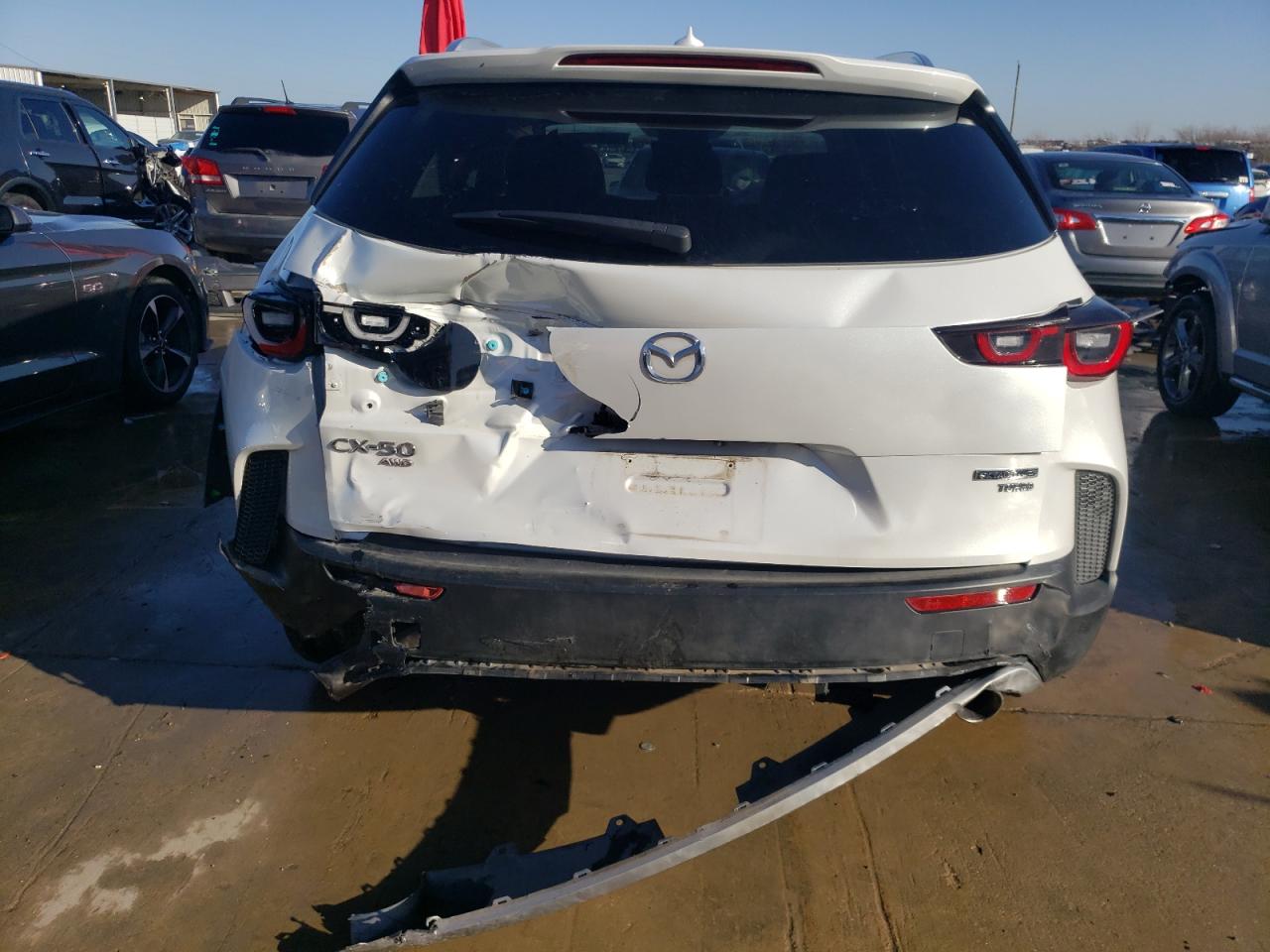 Photo 5 VIN: 7MMVABDY1PN111720 - MAZDA CX-50 PREM 