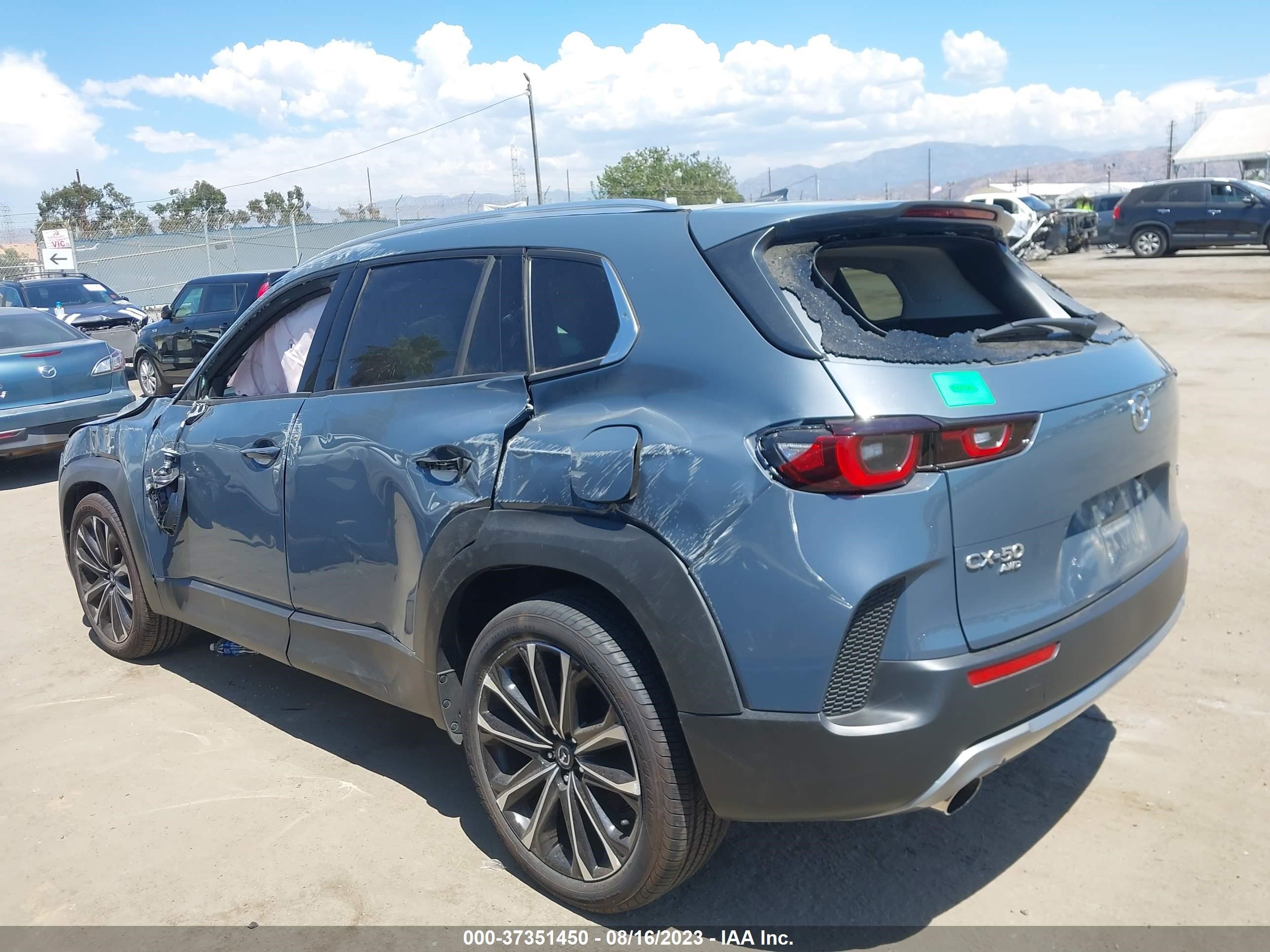 Photo 12 VIN: 7MMVABDY9PN127227 - MAZDA CX-50 