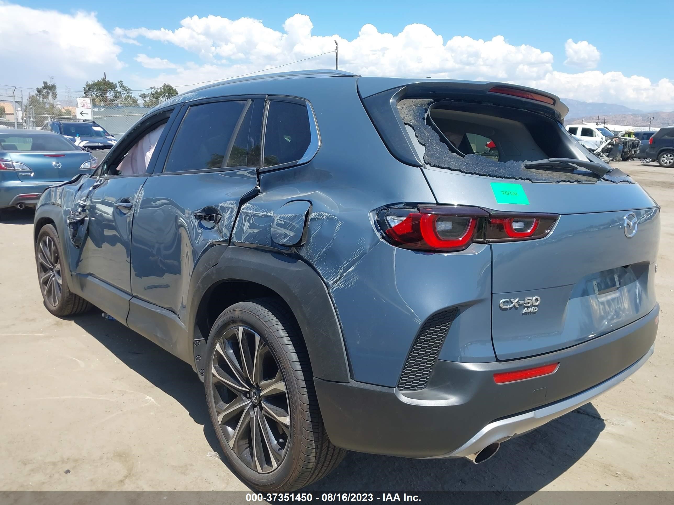 Photo 2 VIN: 7MMVABDY9PN127227 - MAZDA CX-50 