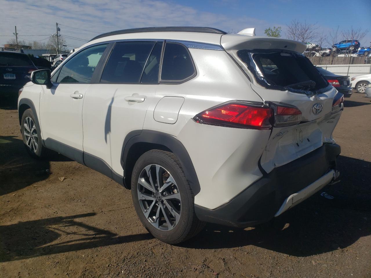 Photo 1 VIN: 7MUDAABG1NV025157 - TOYOTA NULL 