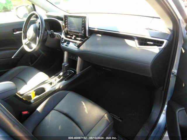 Photo 4 VIN: 7MUEAABG1NV001204 - TOYOTA COROLLA CROSS 