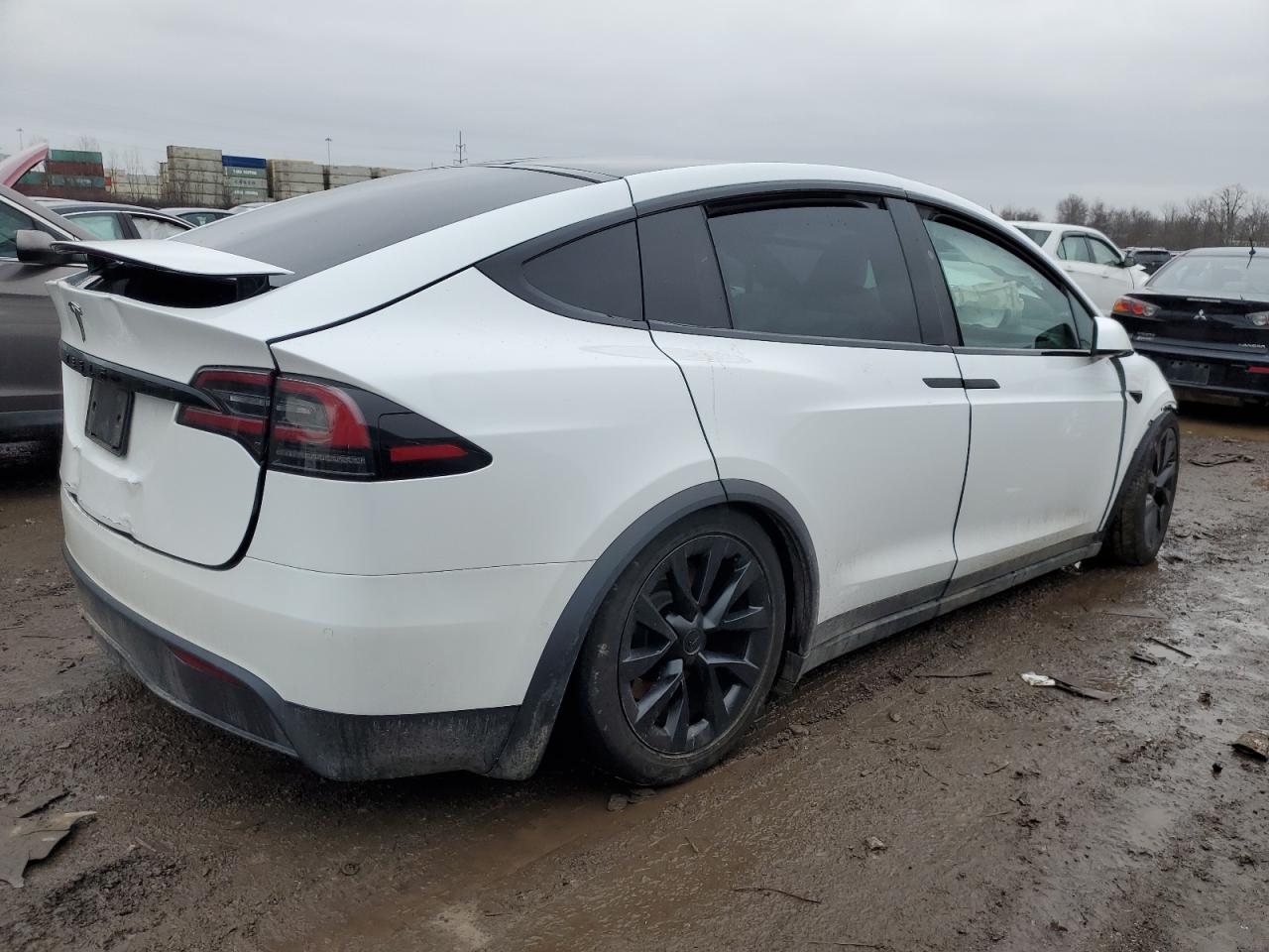 Photo 2 VIN: 7SAXCAE50NF357979 - TESLA MODEL X 