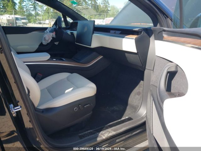 Photo 4 VIN: 7SAXCAE51NF357862 - TESLA MODEL X 